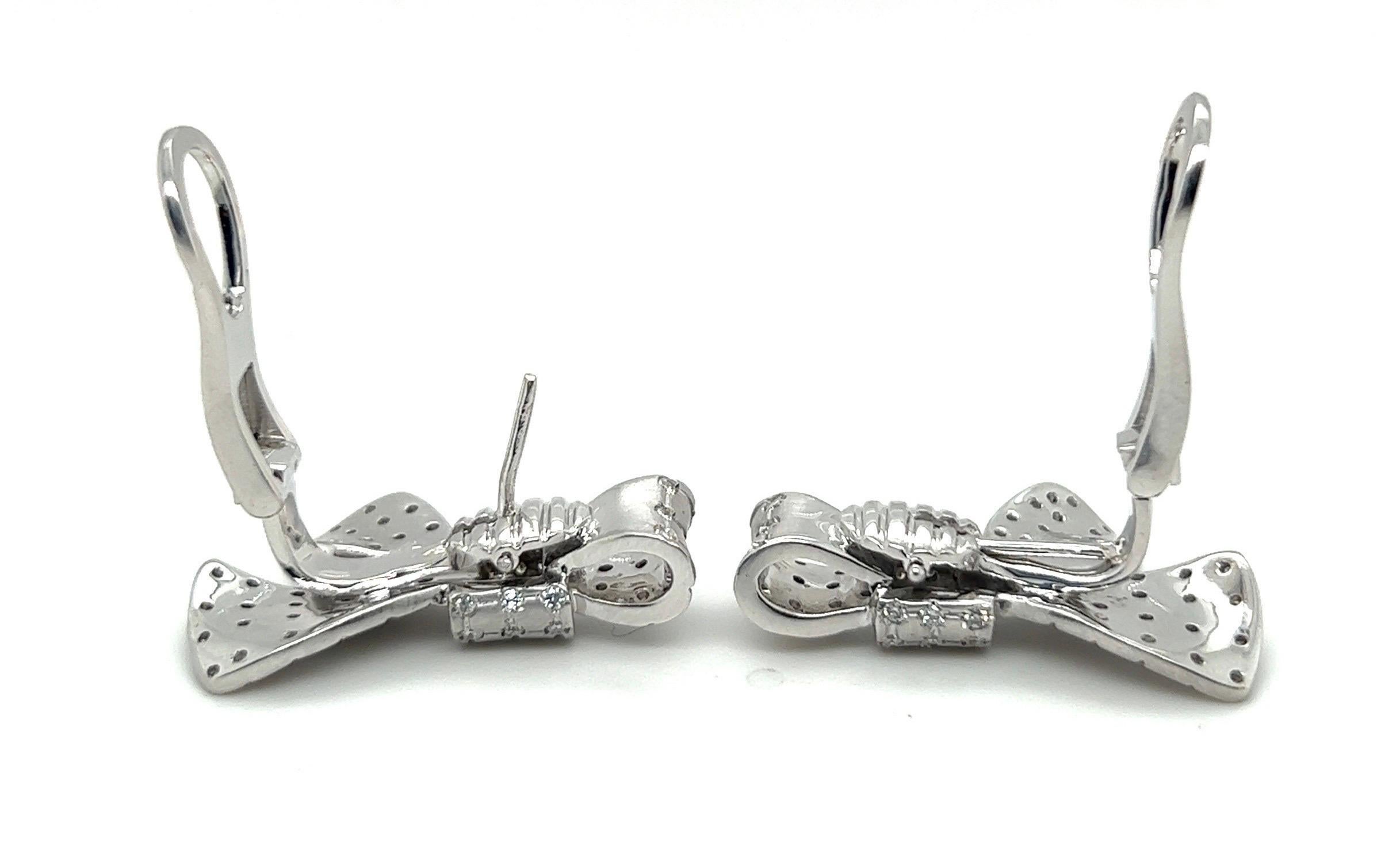 Brilliant Cut 18 Karat White Gold and Diamond Ribbon Bow Earclips For Sale