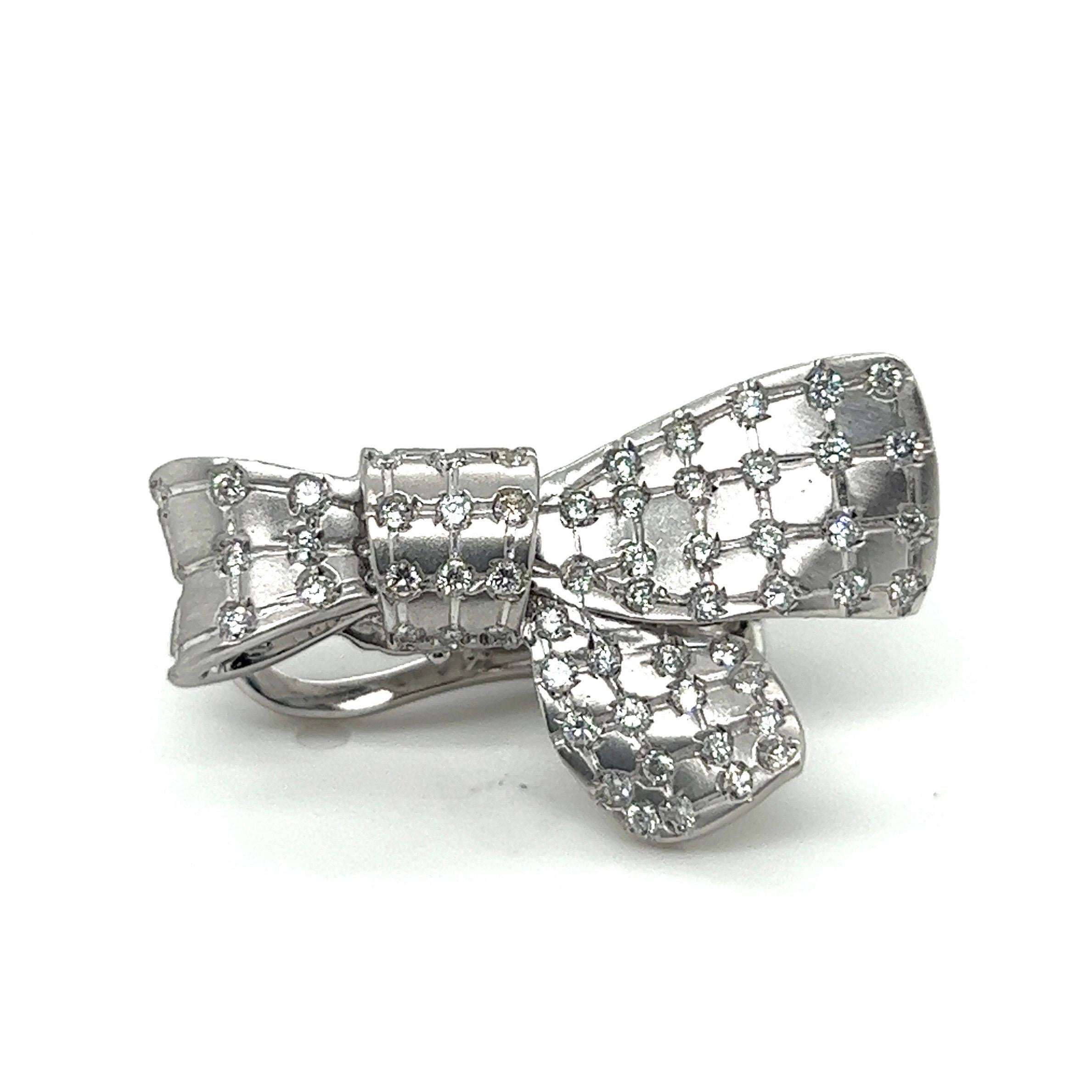 18 Karat White Gold and Diamond Ribbon Bow Earclips For Sale 1