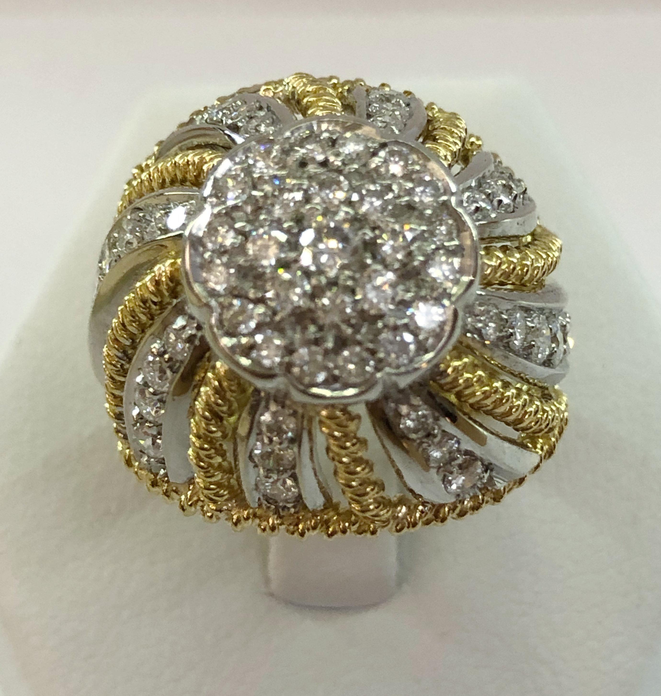 18 karat white gold dome ring with brilliant diamonds for a total of 2.5 karats and twisted wire, Italy 1950-1960s
Ring size US 6.5