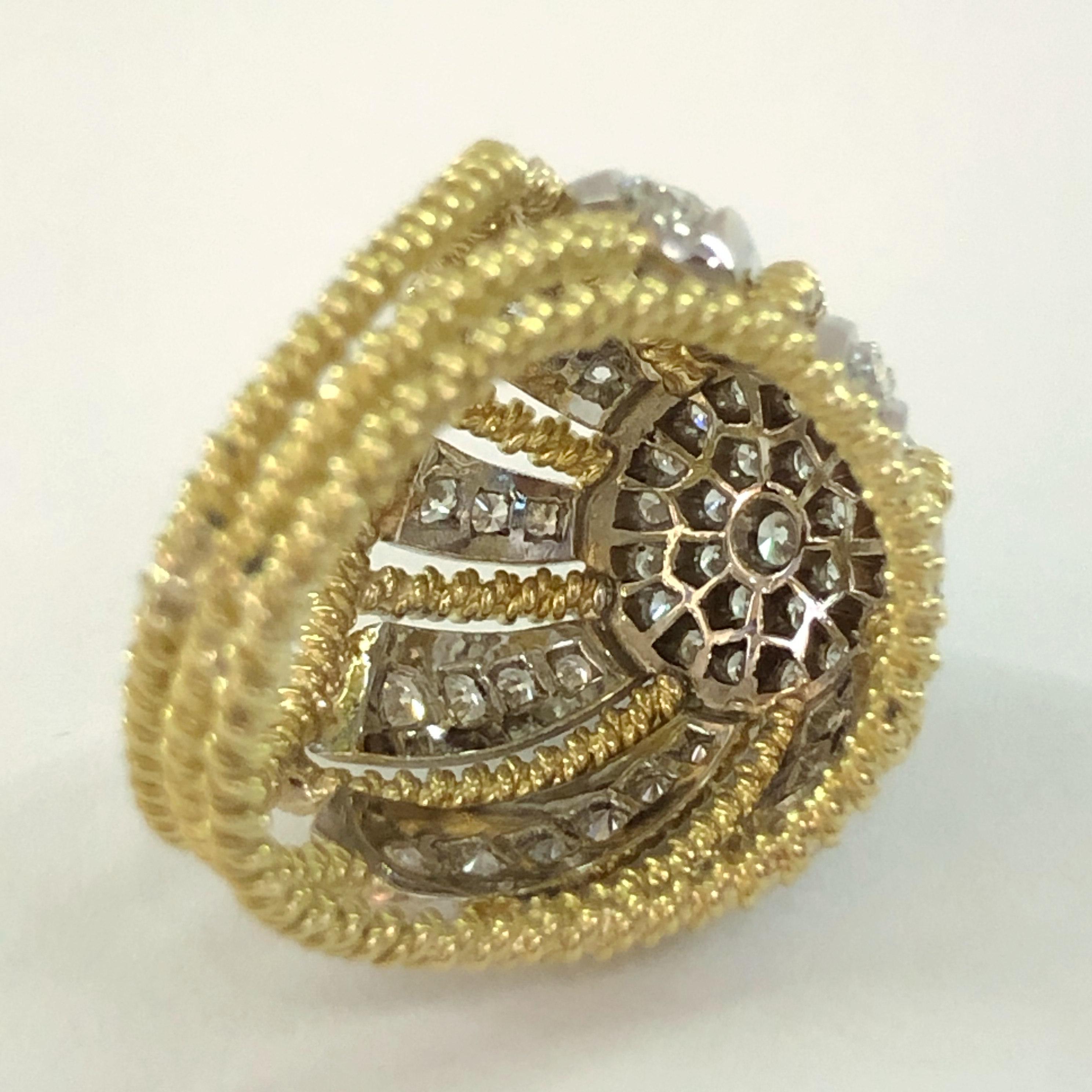 Women's or Men's 18 Karat White Gold and Diamond Ring For Sale
