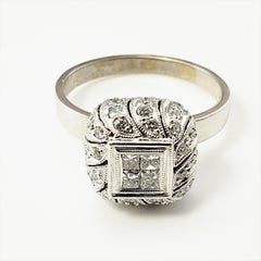 18 Karat White Gold and Diamond Ring
