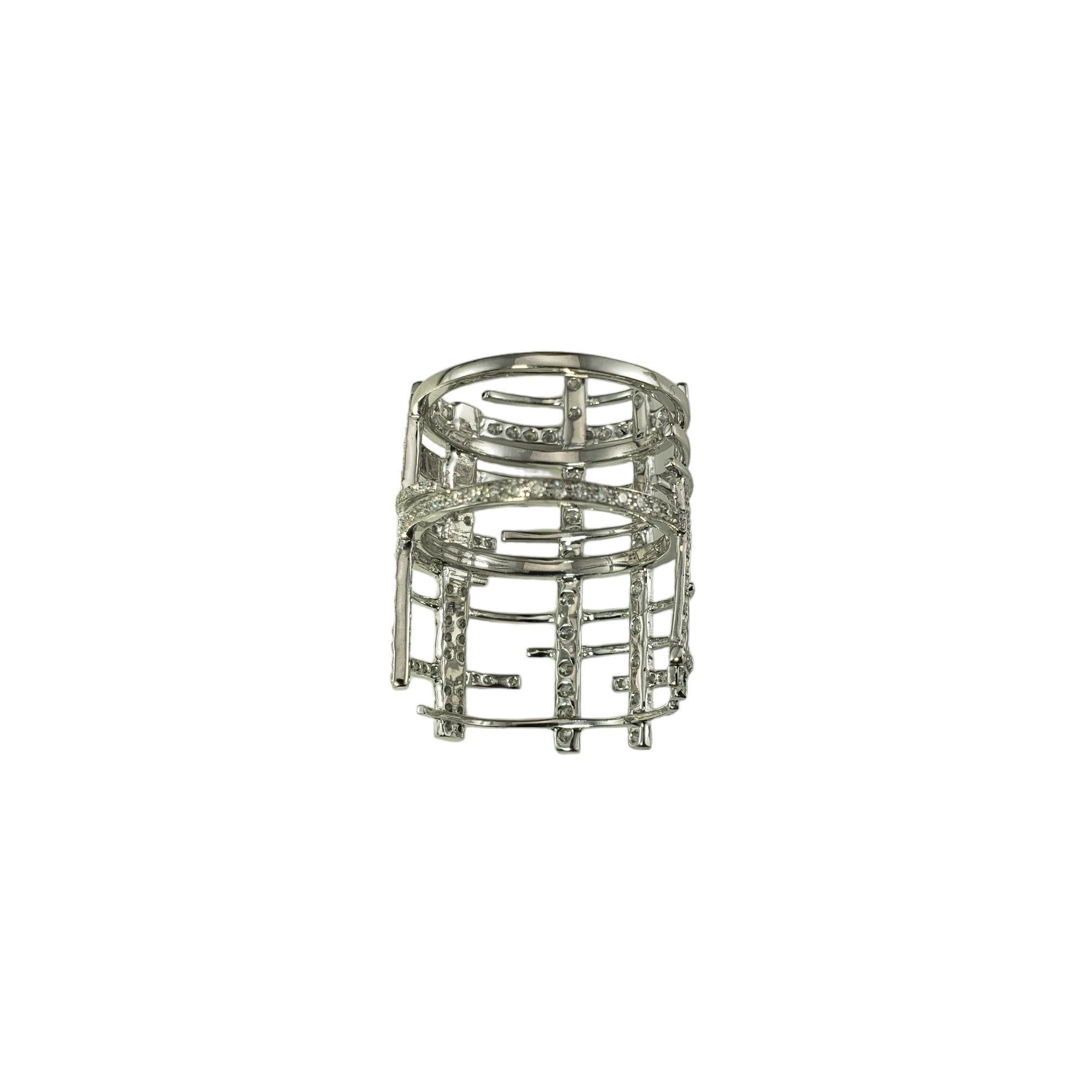 Bague en or blanc 18 carats et diamants taille 8,25 n° 16098 Bon état - En vente à Washington Depot, CT
