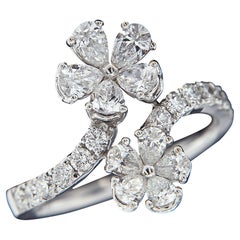 18 Karat Weißgold und Diamant-Zwillingsblumenring