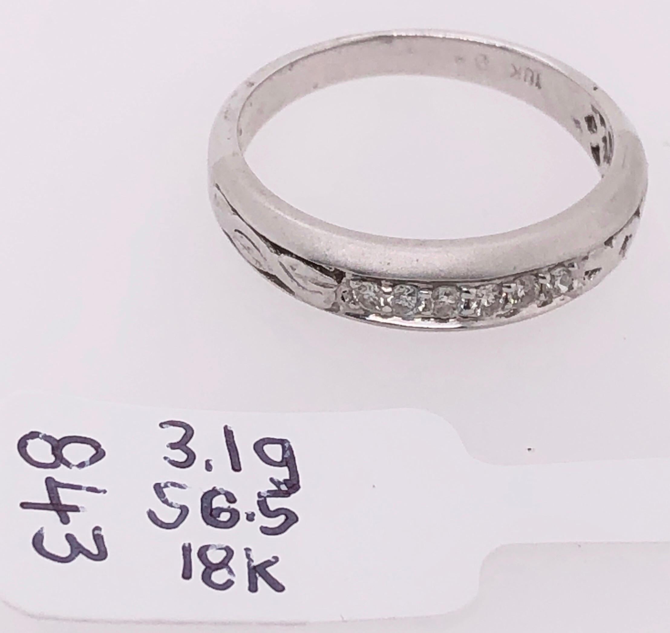 18 Karat White Gold and Diamond Wedding Band Bridal Ring For Sale 1