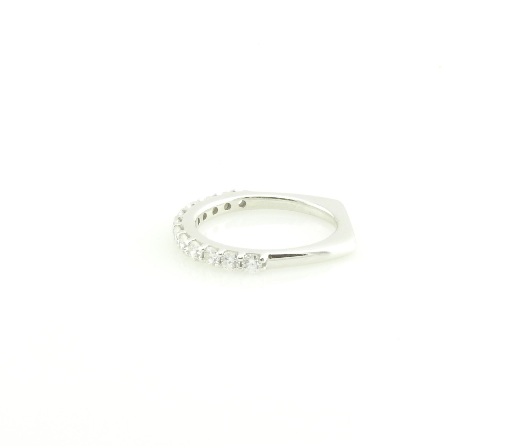 Round Cut 18 Karat White Gold and Diamond Wedding Band