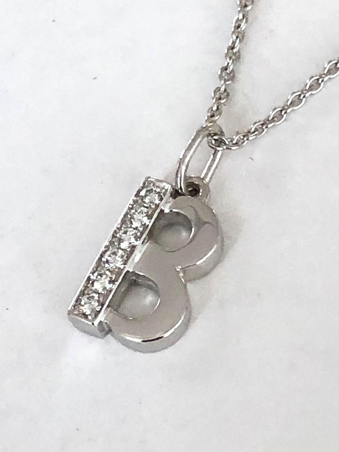 Round Cut 18 Karat White Gold and Diamonds B-Initial Pendant/Necklace For Sale