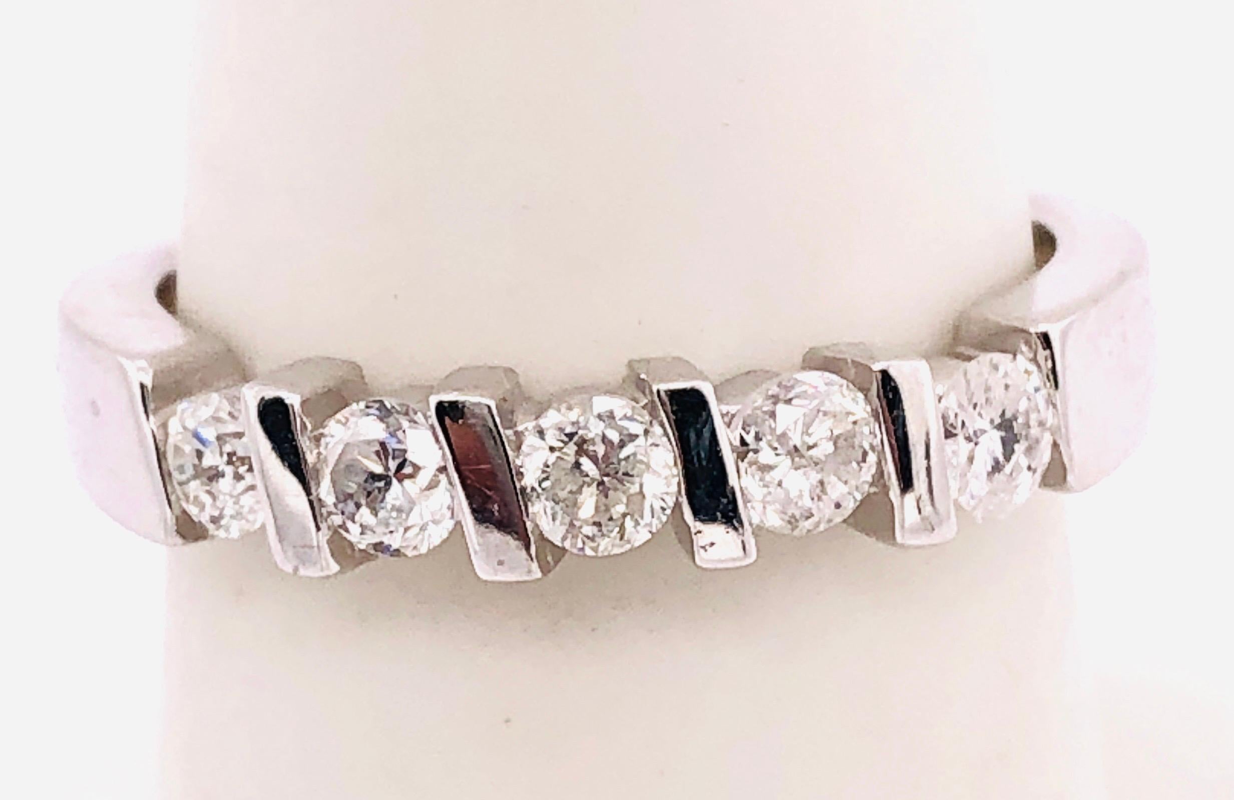 Modern 18 Karat White Gold Diamond Bridal/Band Ring For Sale