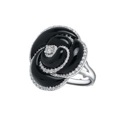 18 Karat White Gold and Onyx and Diamond Ring
