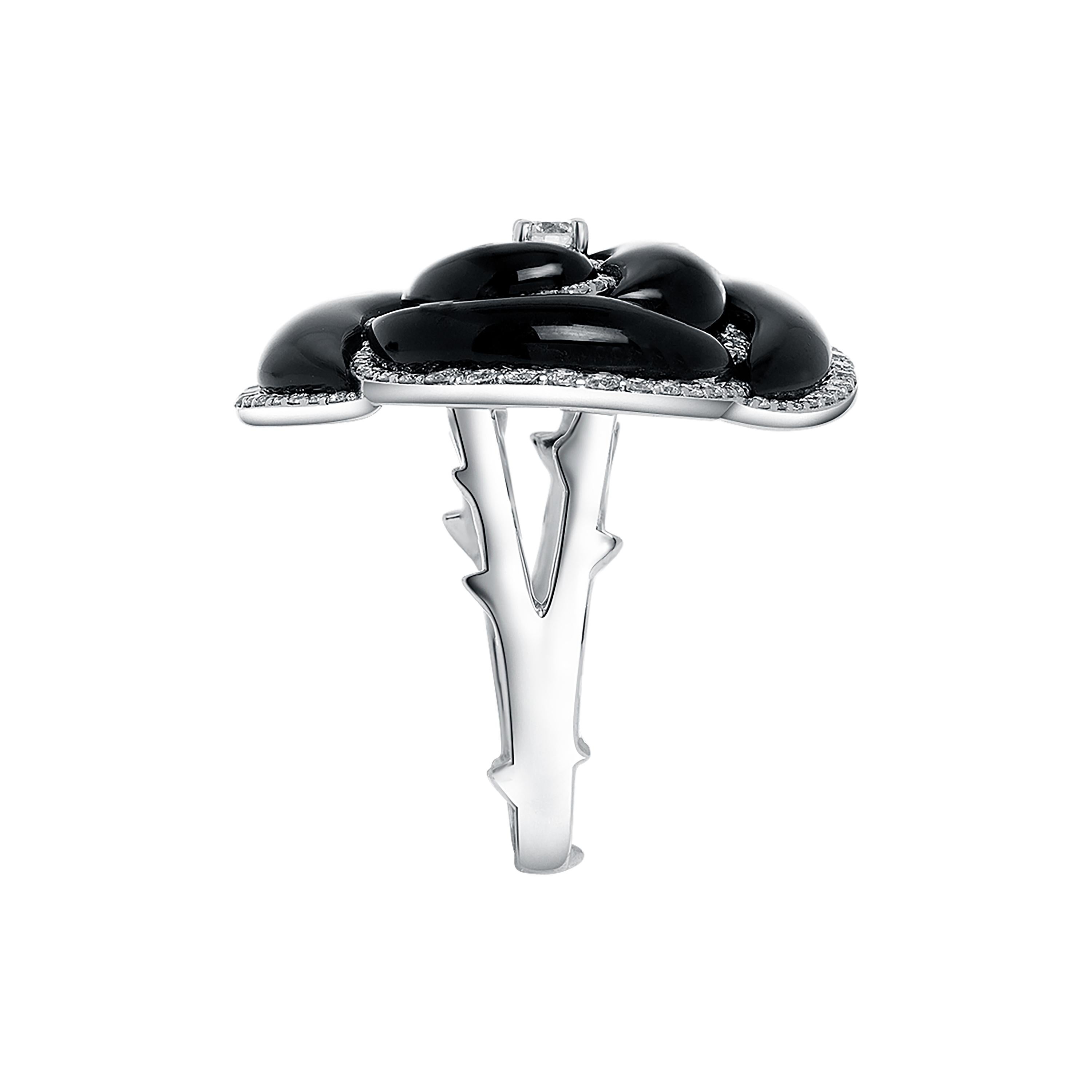 Round Cut 18 Karat White Gold and Onyx and Diamond Ring For Sale
