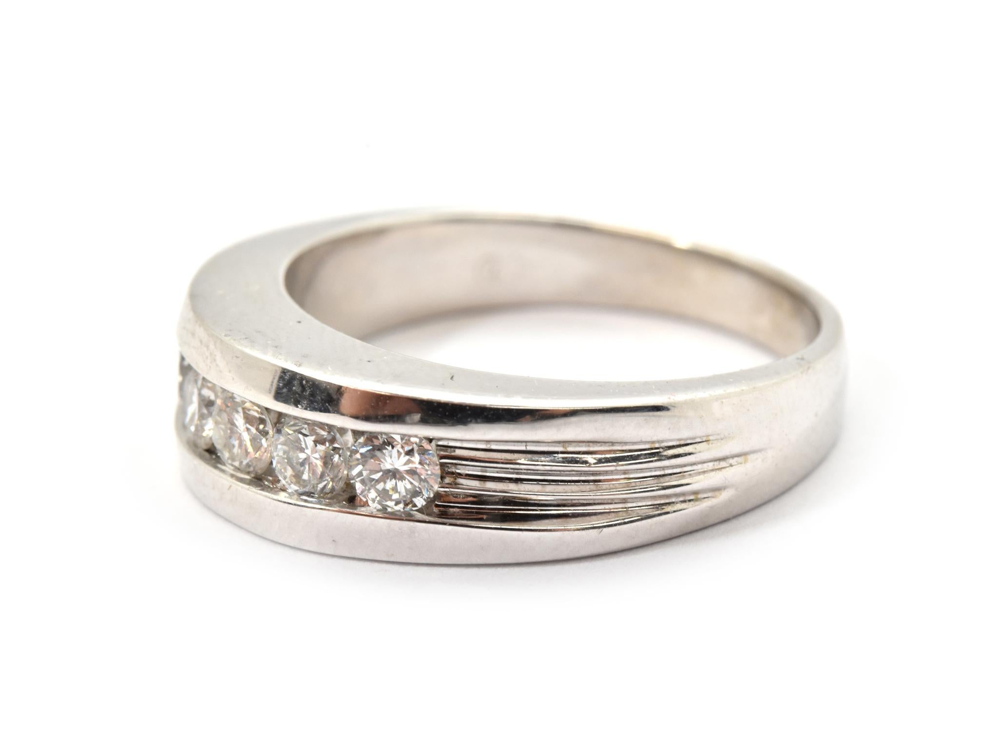 Modern 18 Karat White Gold and Round Brilliant Cut Diamond Band Ring
