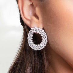 18 Karat White Gold and White Diamonds Earrings