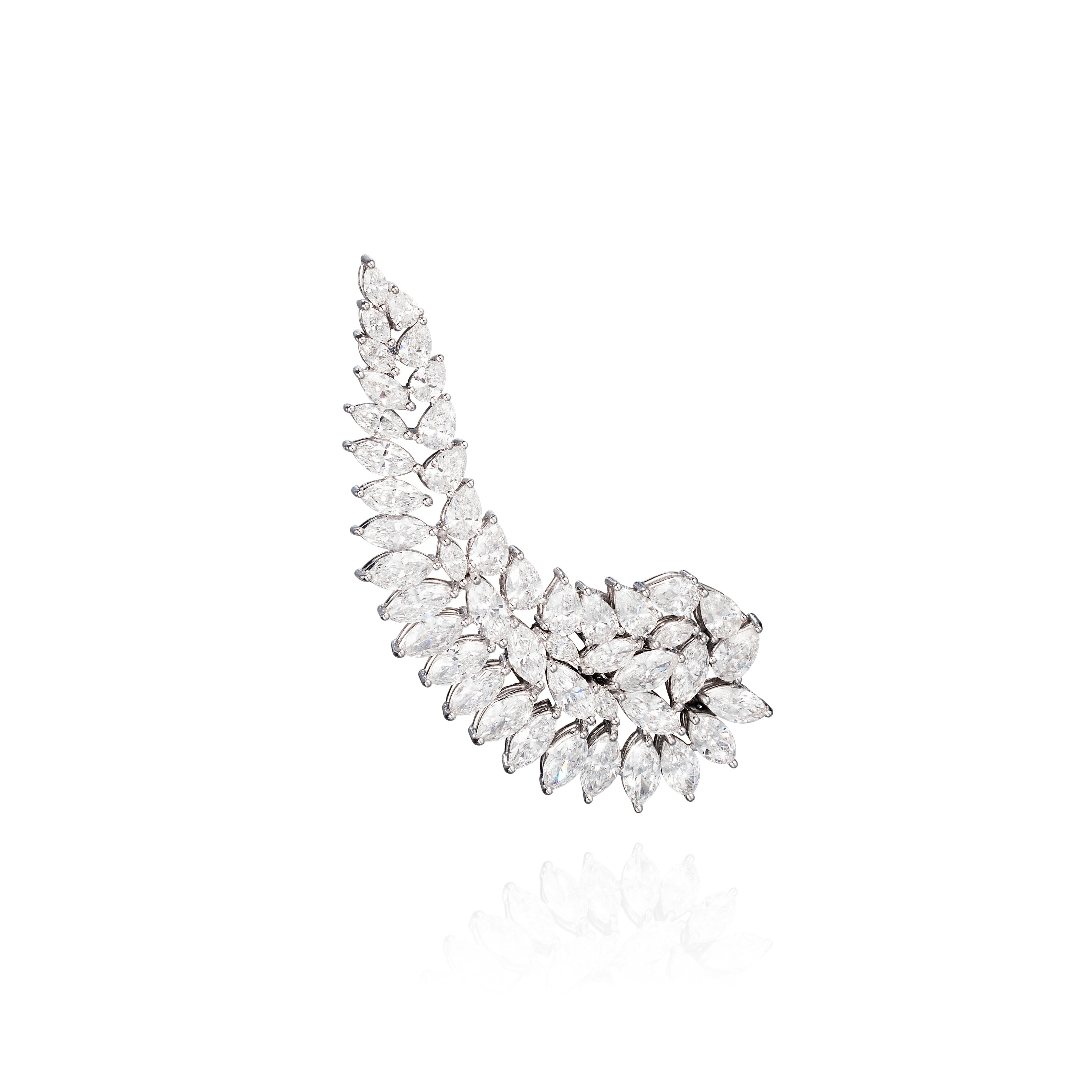 Marquise Cut 18 Karat White Gold and White Diamonds Single Earring For Sale