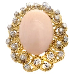 18 Karat White Gold Angel Skin Coral Diamond Flower Ring