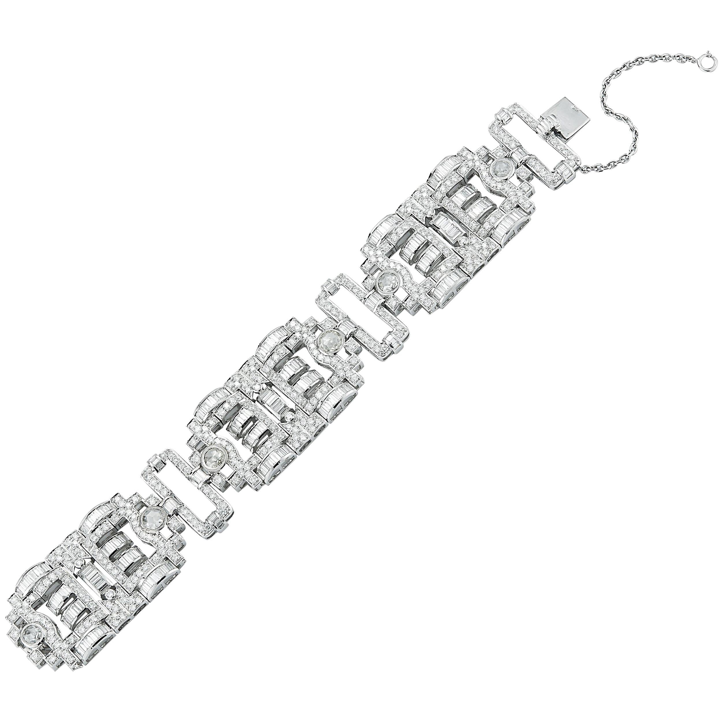 Bracelet en or blanc 18 carats avec diamants de style ancien en vente