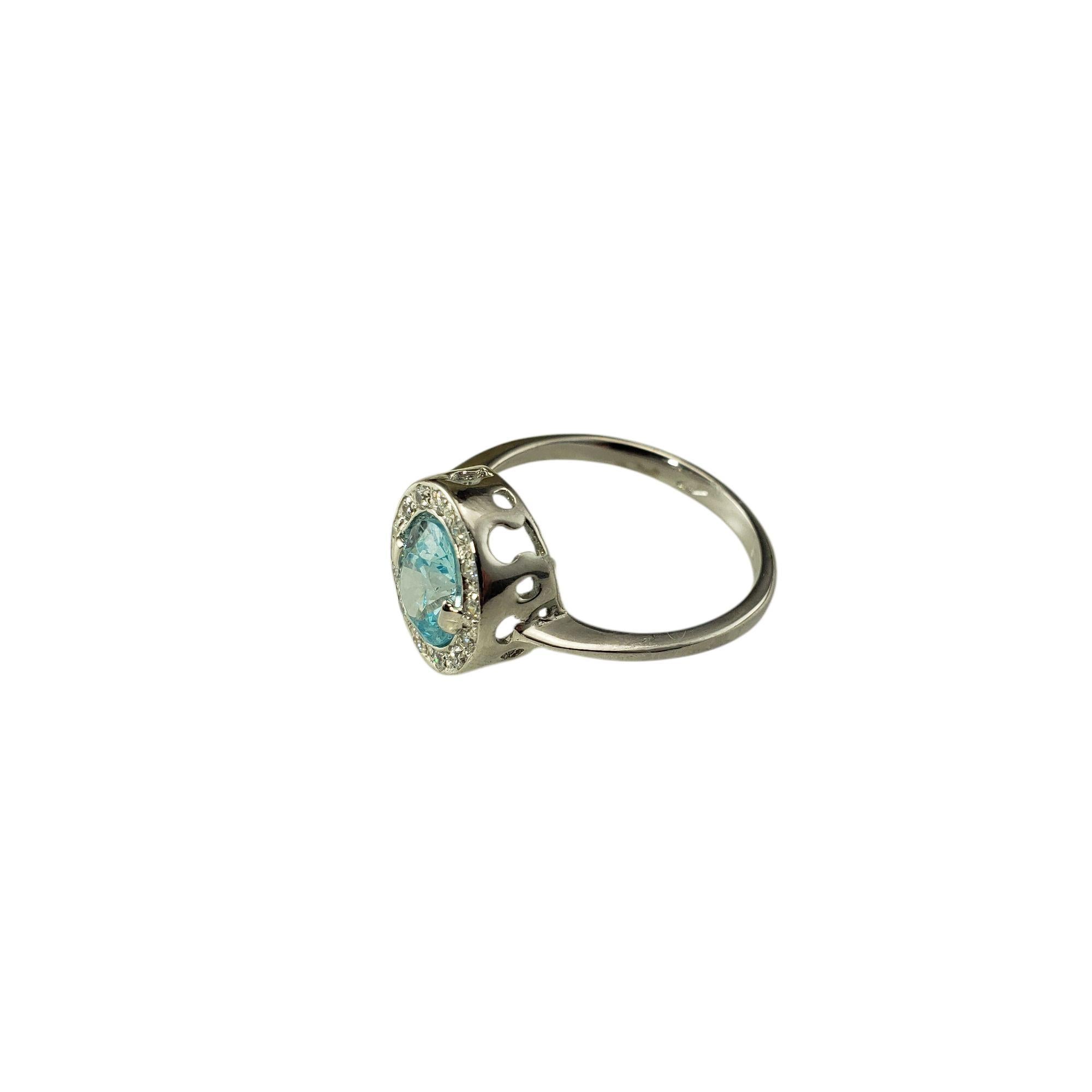 Anillo Halo de Aguamarina y Circonita Cúbica de Oro Blanco de 18 Kilates Talla 8 #21697 en Bueno estado para la venta en Washington Depot, CT