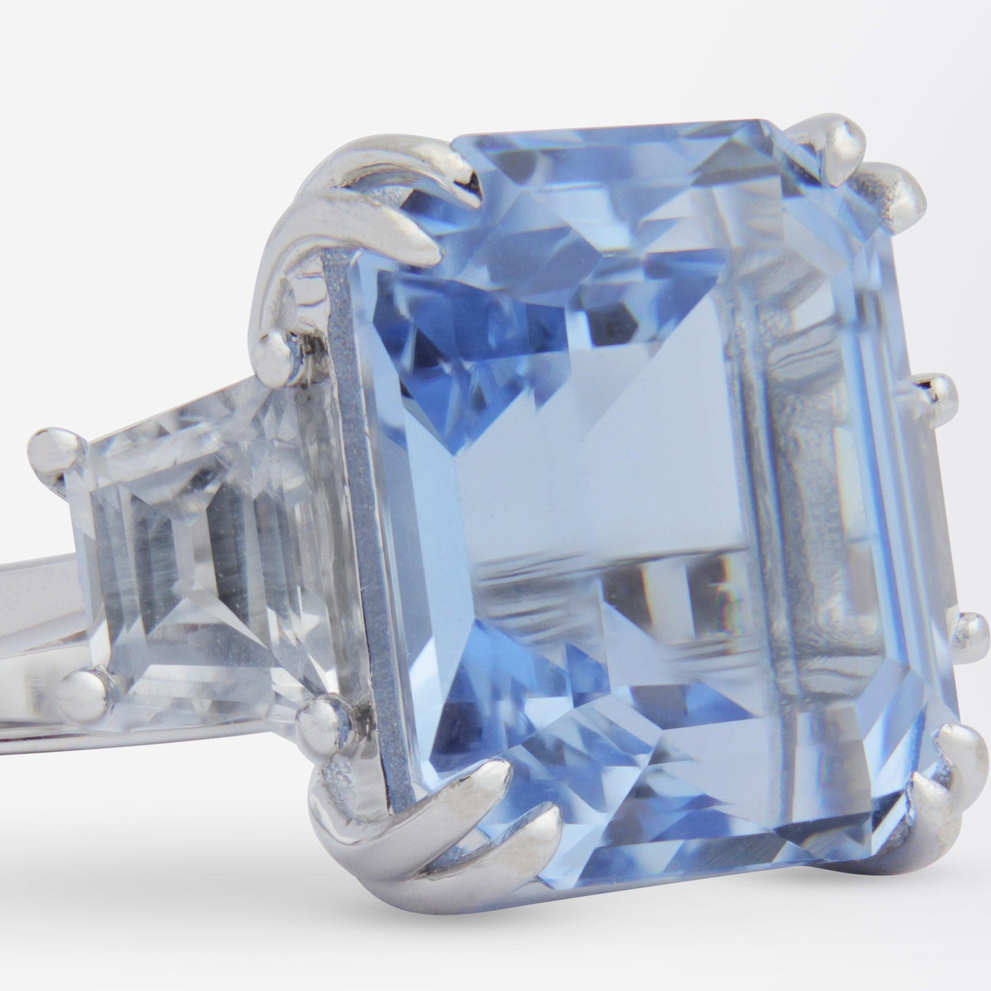 18 Karat White Gold, Aquamarine and White Sapphire Cocktail Ring In Good Condition For Sale In Brisbane, QLD