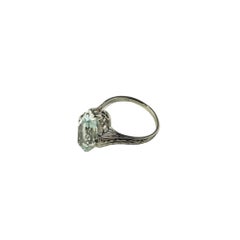 18 Karat White Gold Aquamarine Ring Size 5.5 #14216