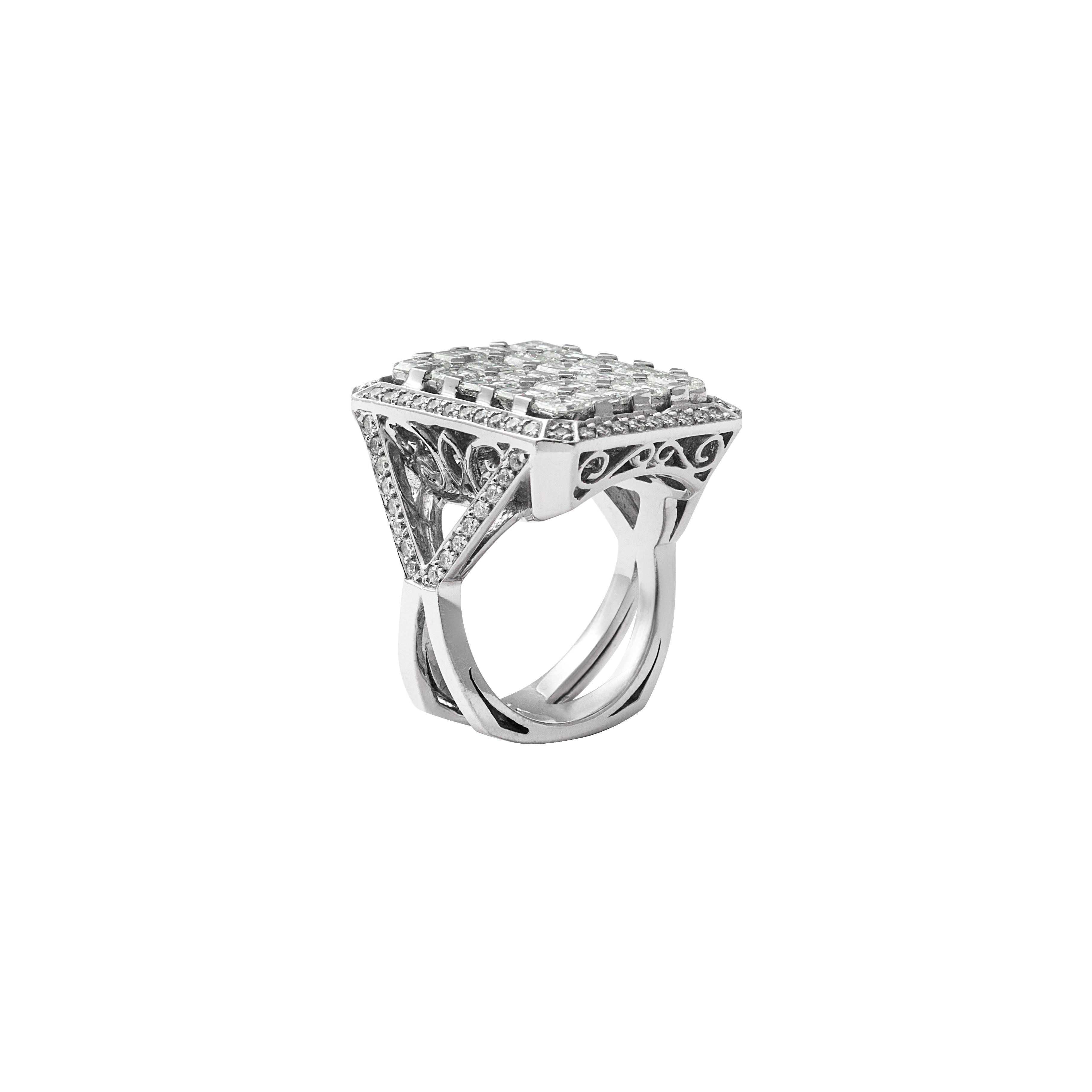 18 Karat White Gold Asscher Cut Diamond Cocktail Ring

Make a statement with this gorgeous asscher cut diamond ring set in 18 karat white gold. Each diamond is calibrated for measurement and put together to create a visual treat.

18 Karat Gold -