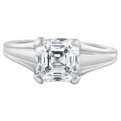Anello di fidanzamento con diamante taglio Asscher in oro bianco 18 carati