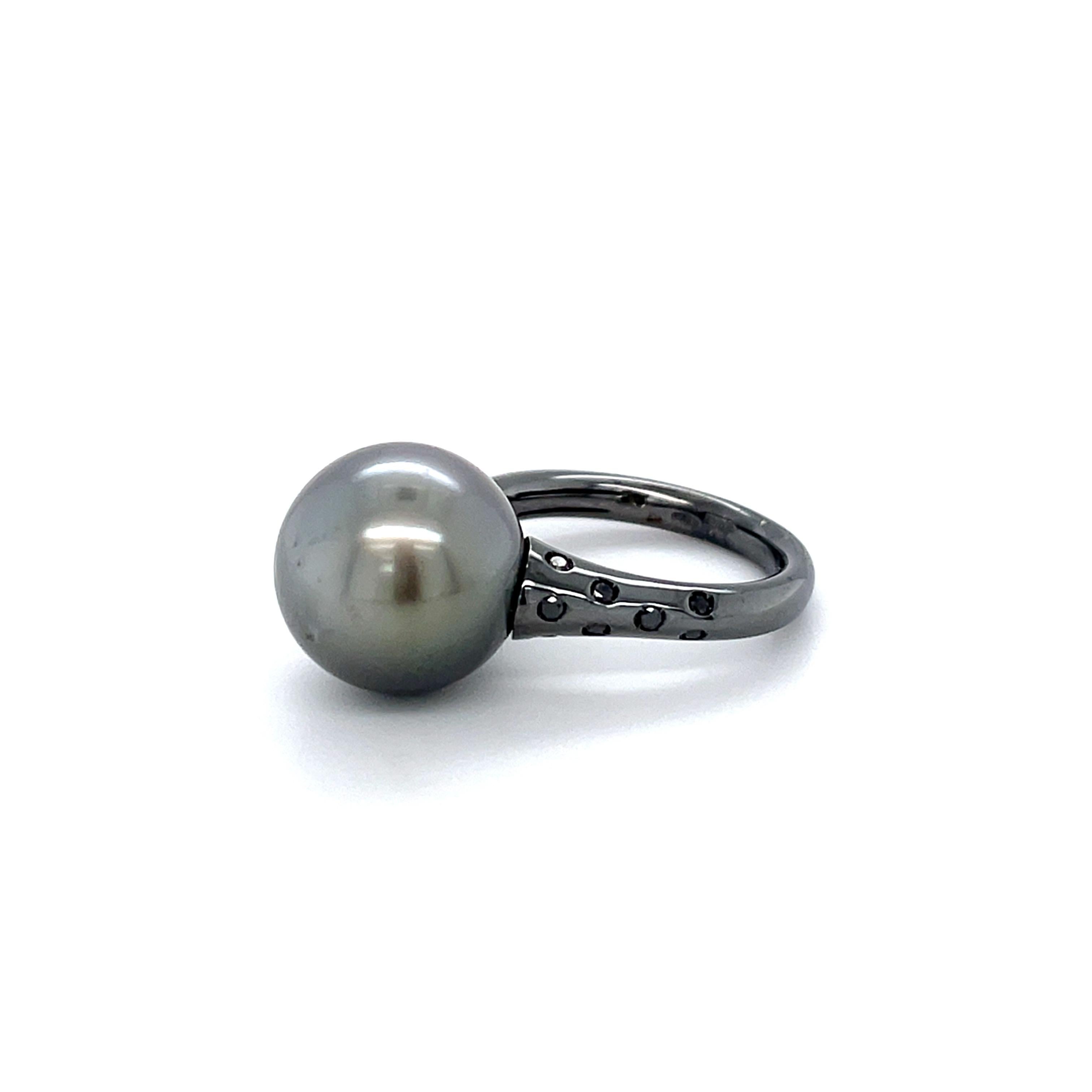 18 Karat White Gold Australian South Sea Cultured Pearl Ring For Sale 2