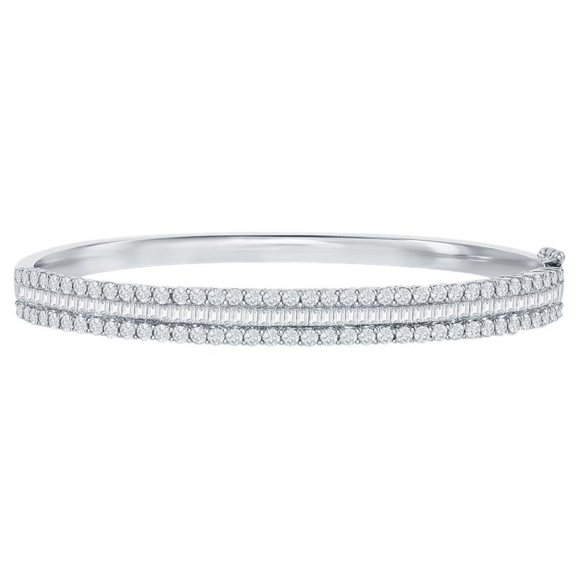 18 Karat White Gold Baguette Diamond Bangle For Sale