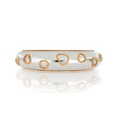 18 Karat White Gold Bangle