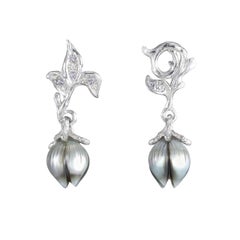 18 Karat White Gold Flower Earrings with Tahitian Black Pearl and Diamonds