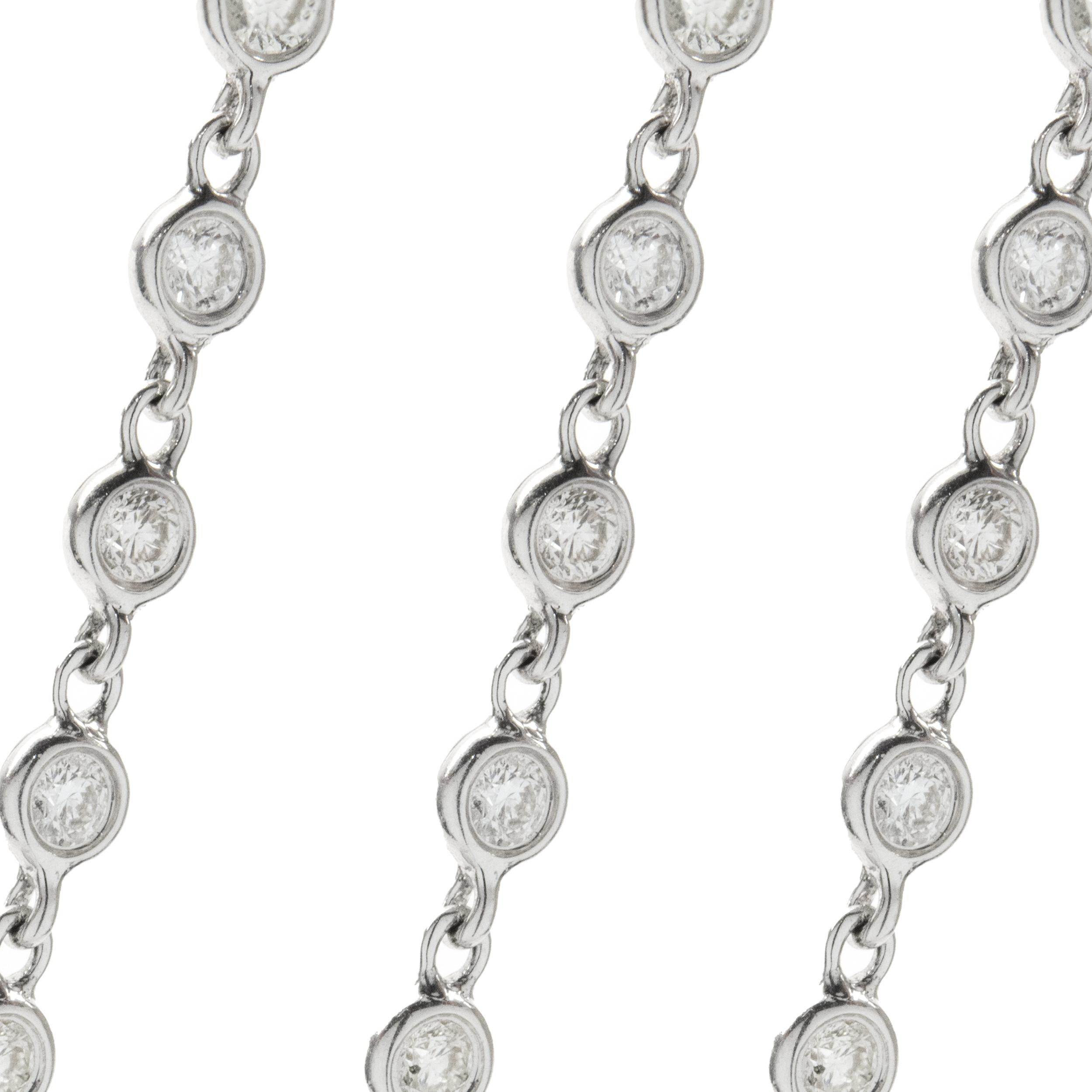 18 Karat Weißgold Diamant-Halskette mit Diamant-Tropfen in verschiedenen Formen in der Lünette (Rundschliff)