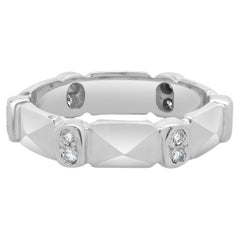 18 Karat White Gold Bezel Set Double Diamond Band