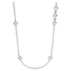 Collier station en or blanc 18 carats avec chaton et diamants de 2/5 carats