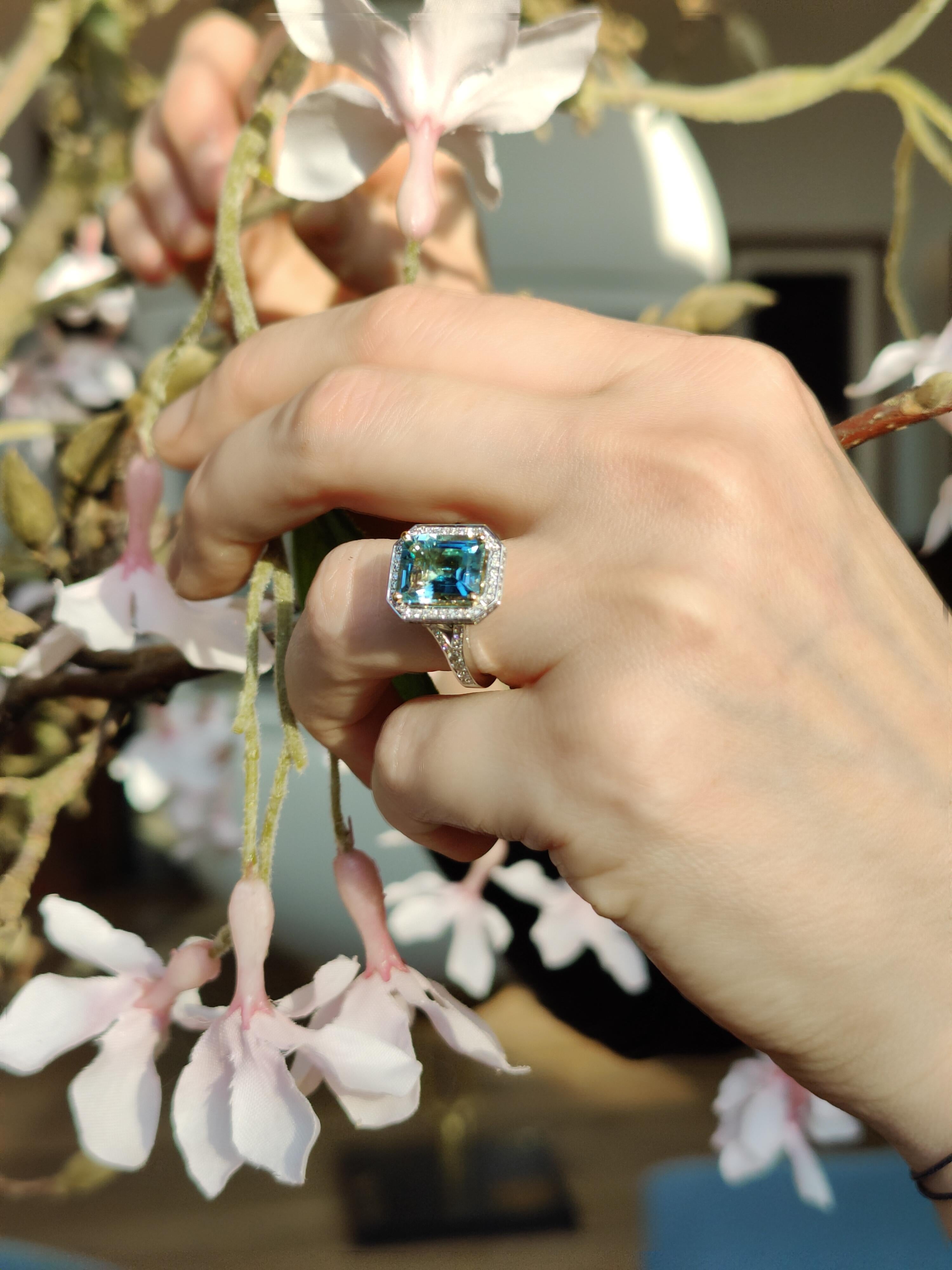 Women's 18 karat white gold bicolor ring Aquamarina, Key of Amsterdam collection For Sale