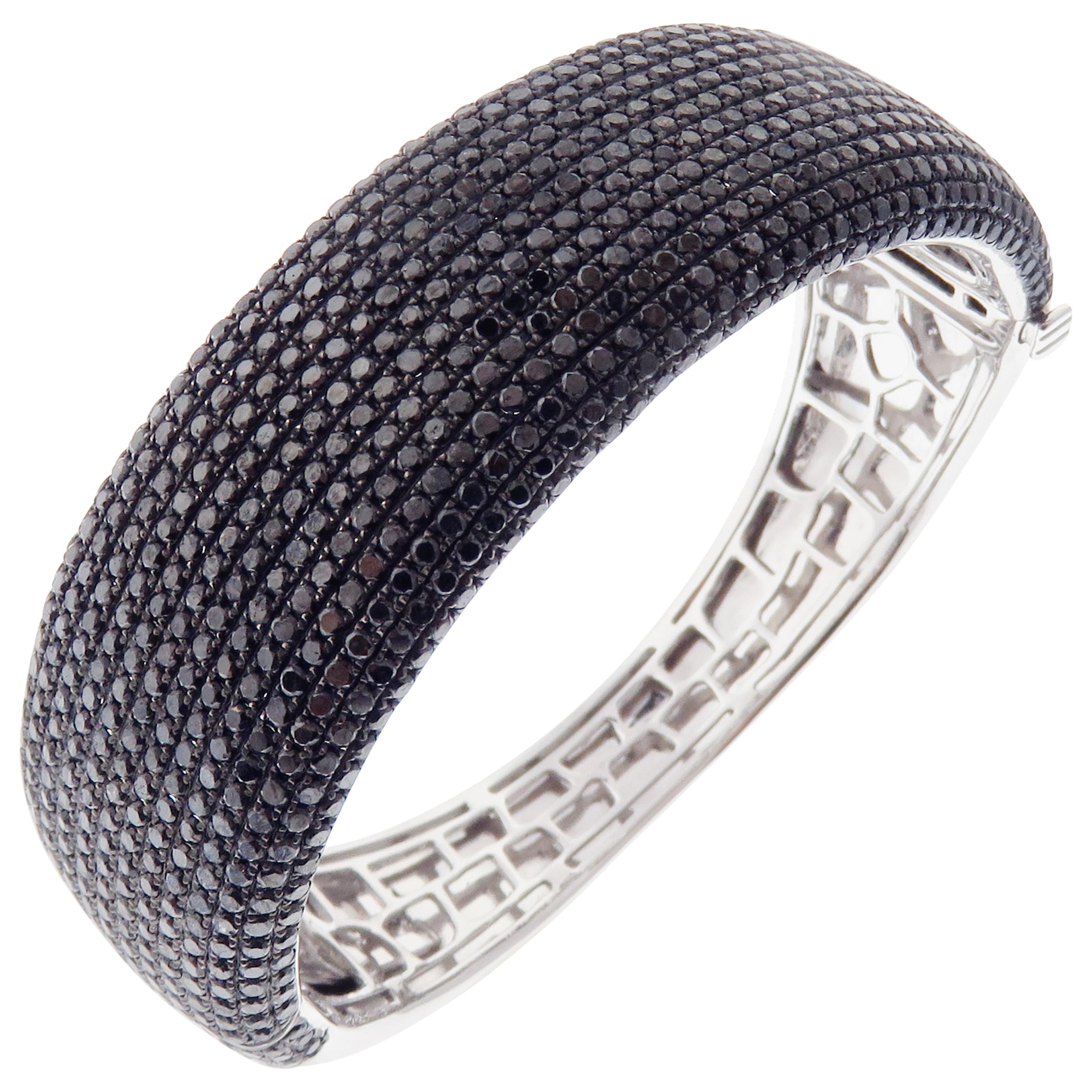 Djula Black Gold Barbed Wire Semi Pave White Diamond 18 Carat Bangle