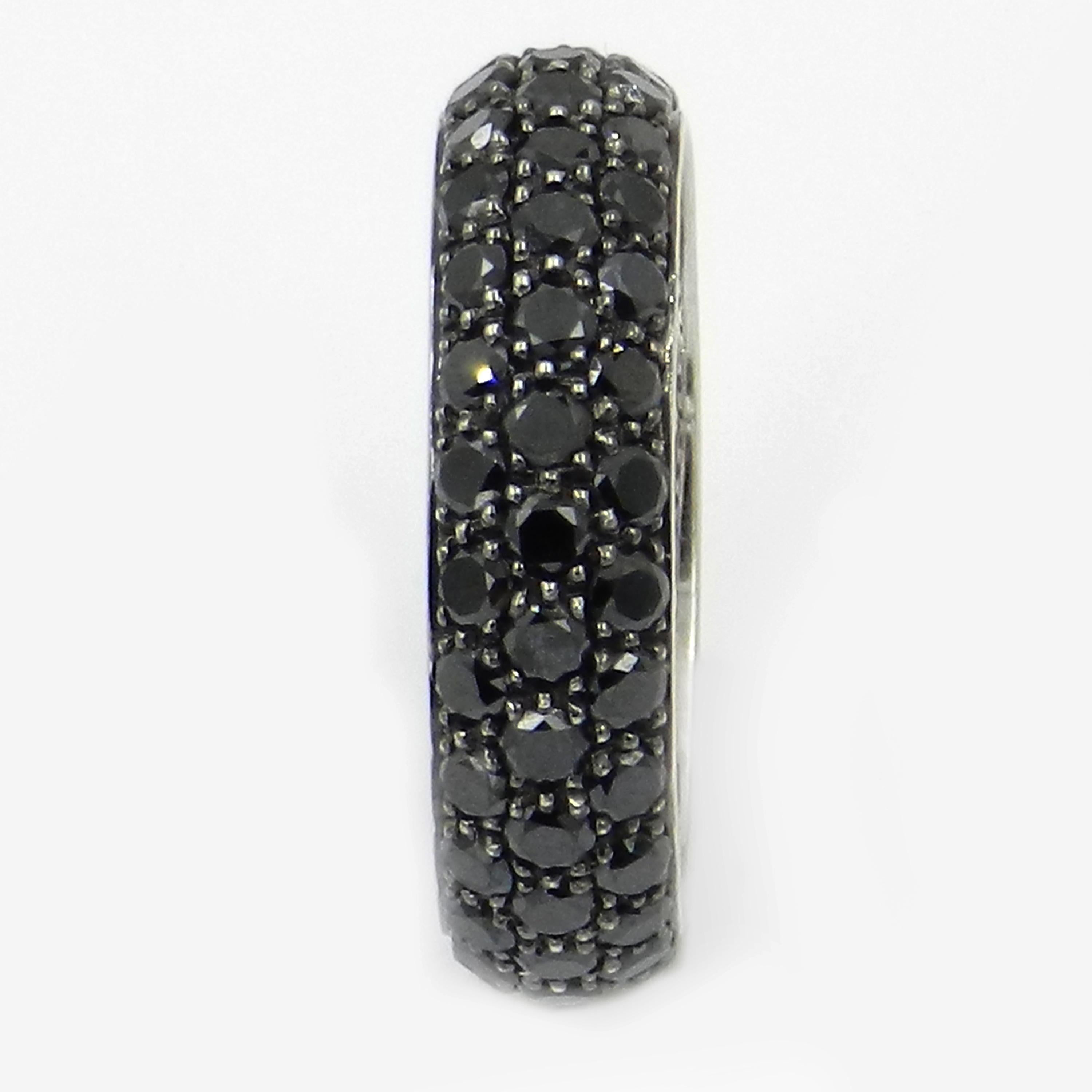 18 Karat White Gold Black Diamonds Pavè Band Eternity Garavelli Ring 3