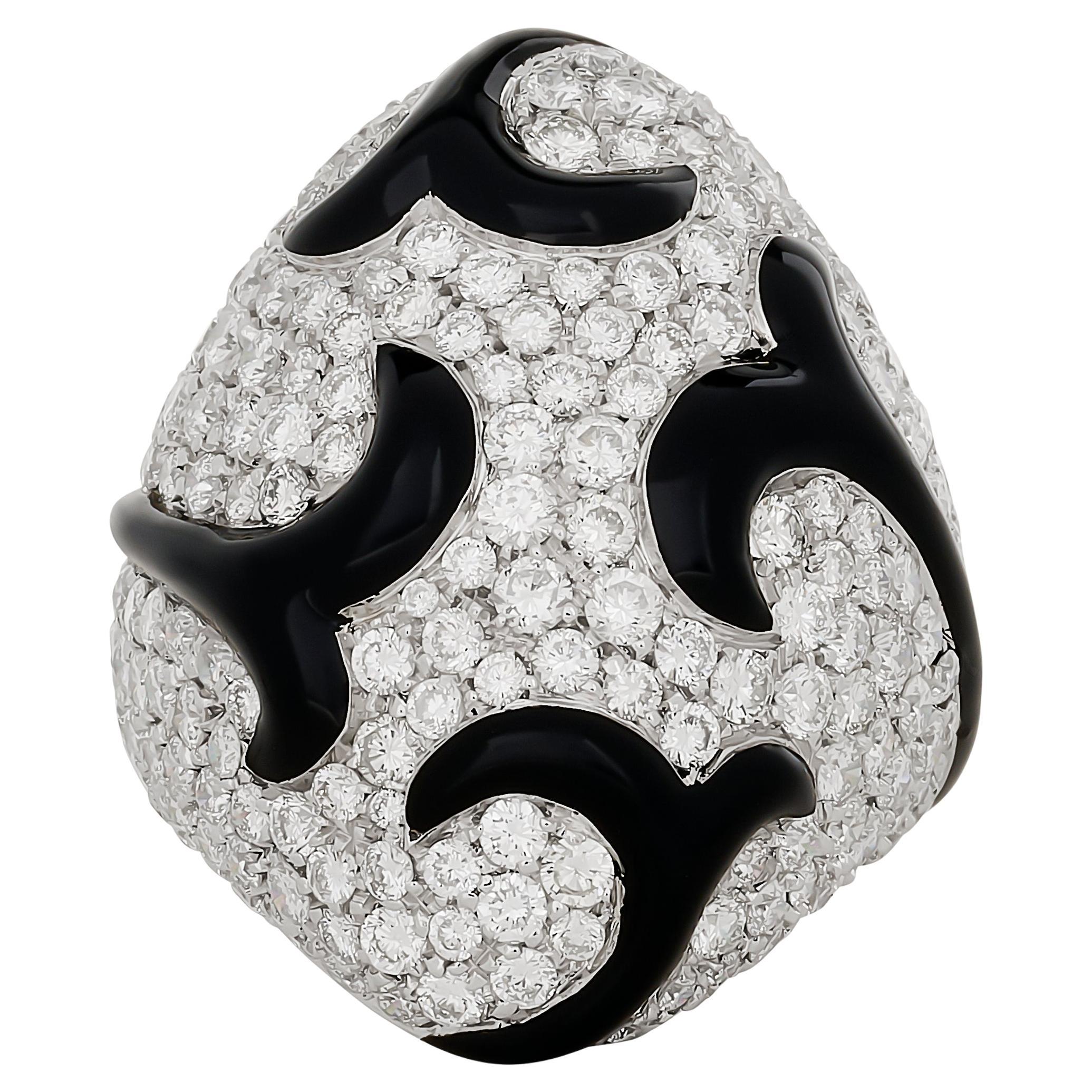 18 Karat White Gold Black Enamel Swirl Diamond Pave Ring