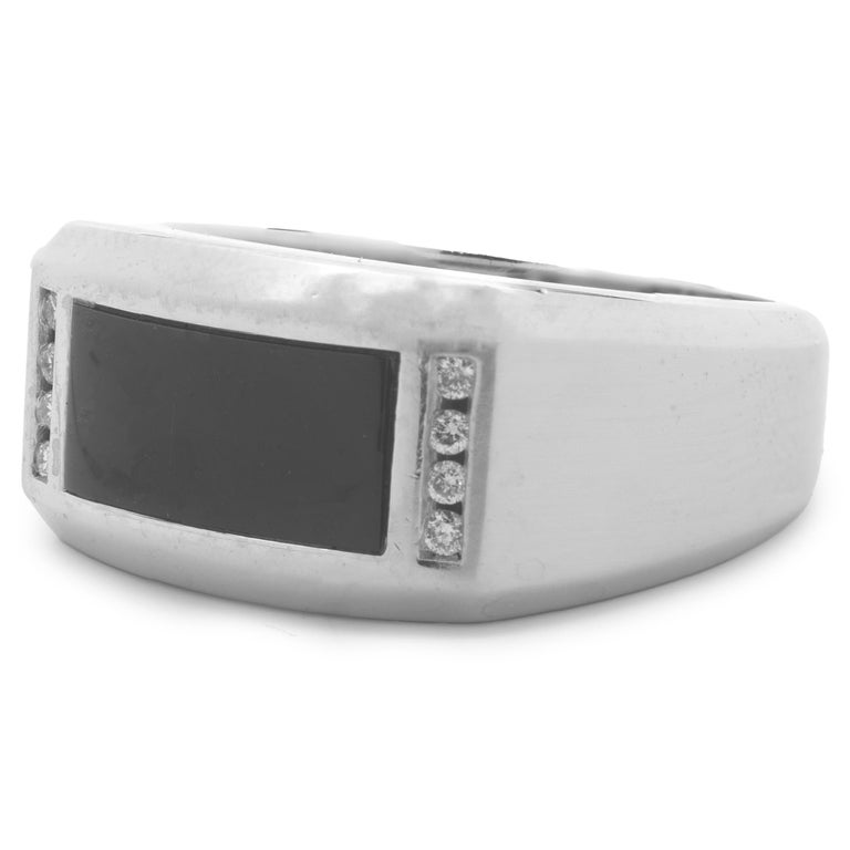 18 Karat White Gold Black Onyx and Diamond Ring For Sale at 1stDibs