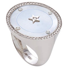 18 Karat White Gold, Blue Mother of Pearl, Brilliant Cut Diamond, Chevalier Ring