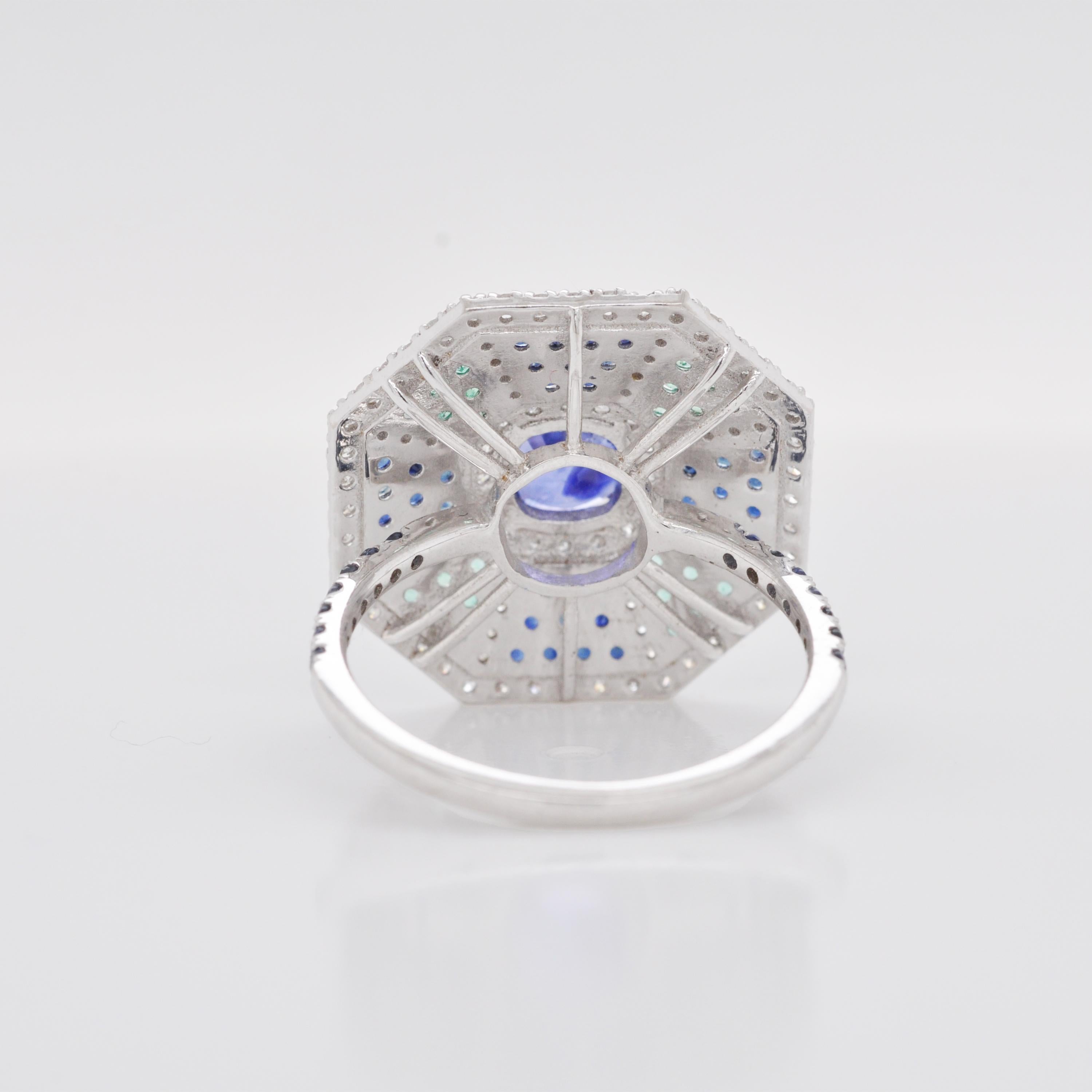18 Karat Weißgold Art Deco Cocktail-Ring mit blauem Saphir, Smaragd und Diamant 4