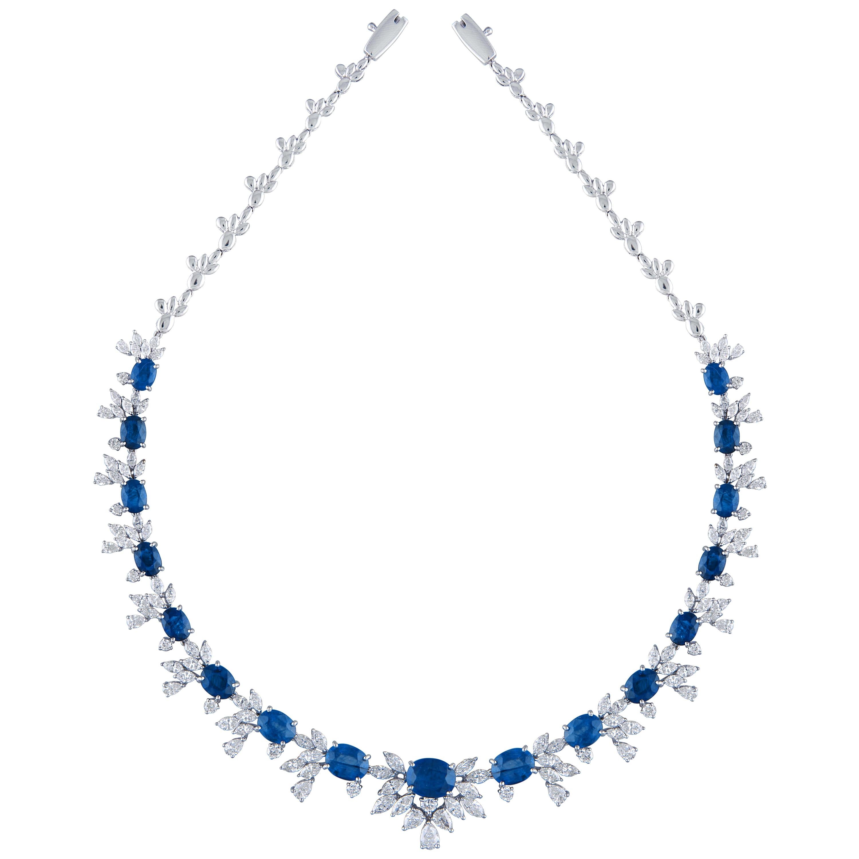 Collier et boucles d'oreilles en or blanc 18 carats avec saphir bleu et diamant blanc