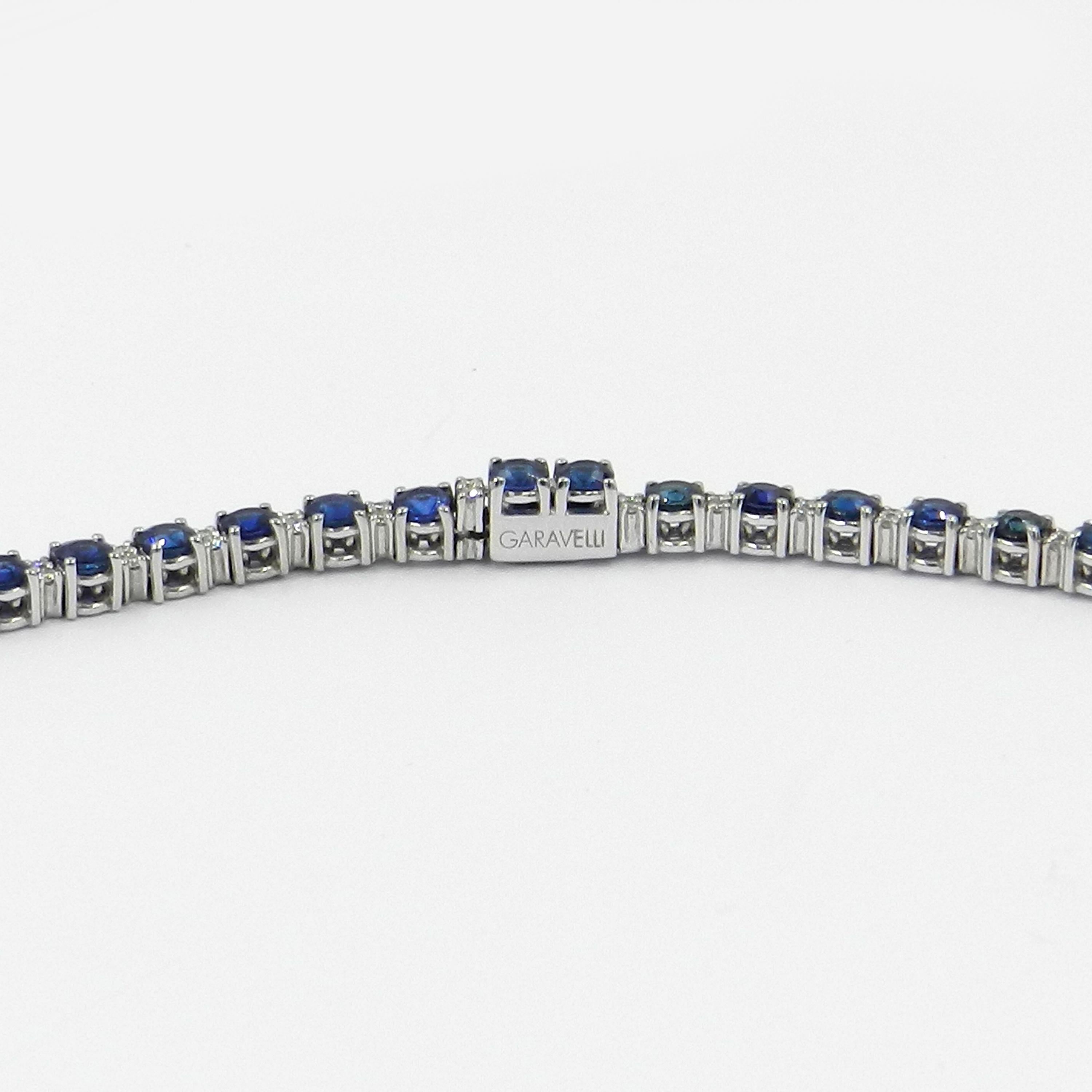 18 Karat White Gold Blue Sapphires and Diamonds Garavelli Necklace In New Condition In Valenza, IT