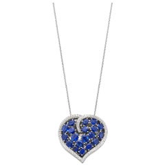 18 Karat White Gold Blue Sapphires and Diamonds Heart Pendant with Chain