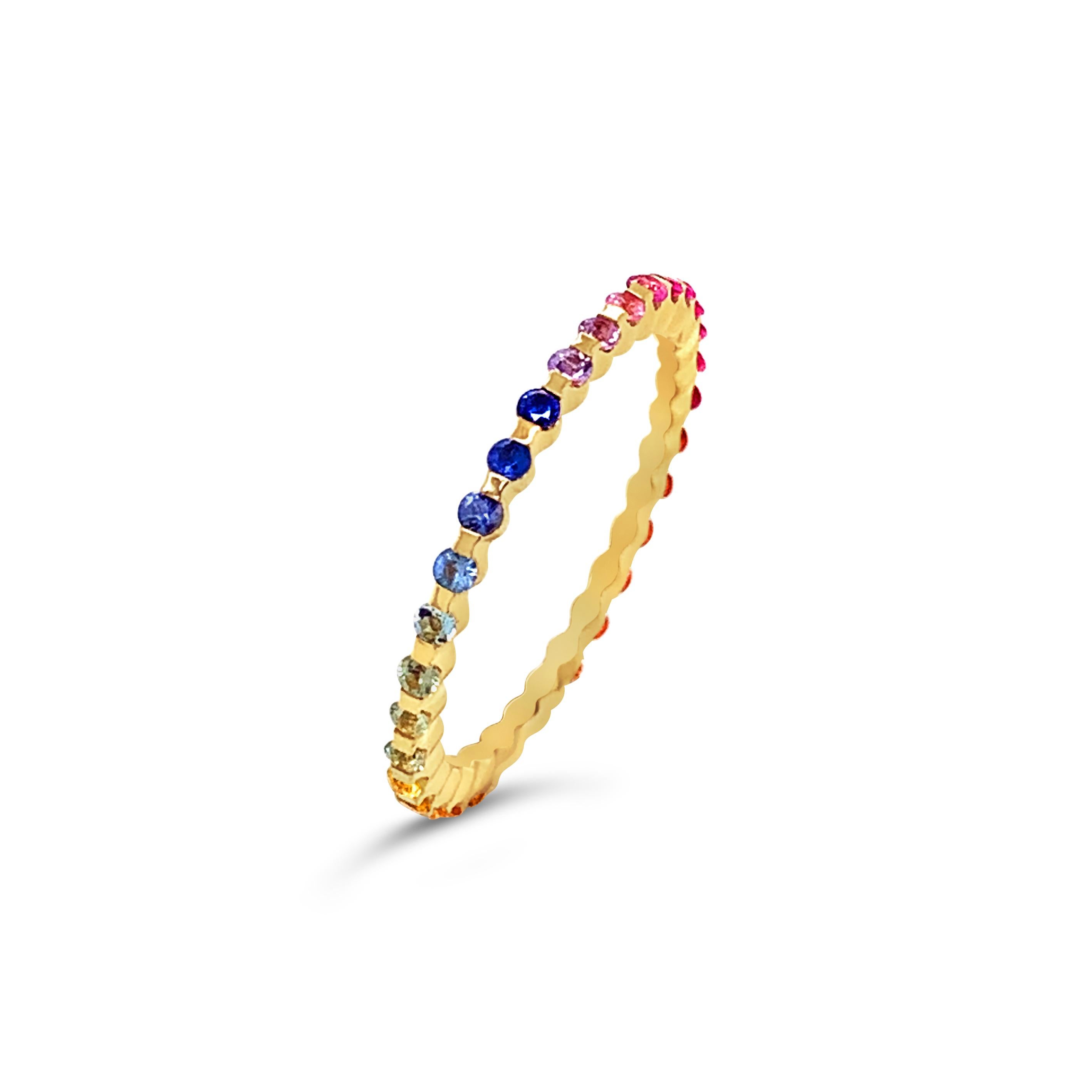 Round Cut 18 Karat White Gold Blue Sapphires Garavelli Band Ring