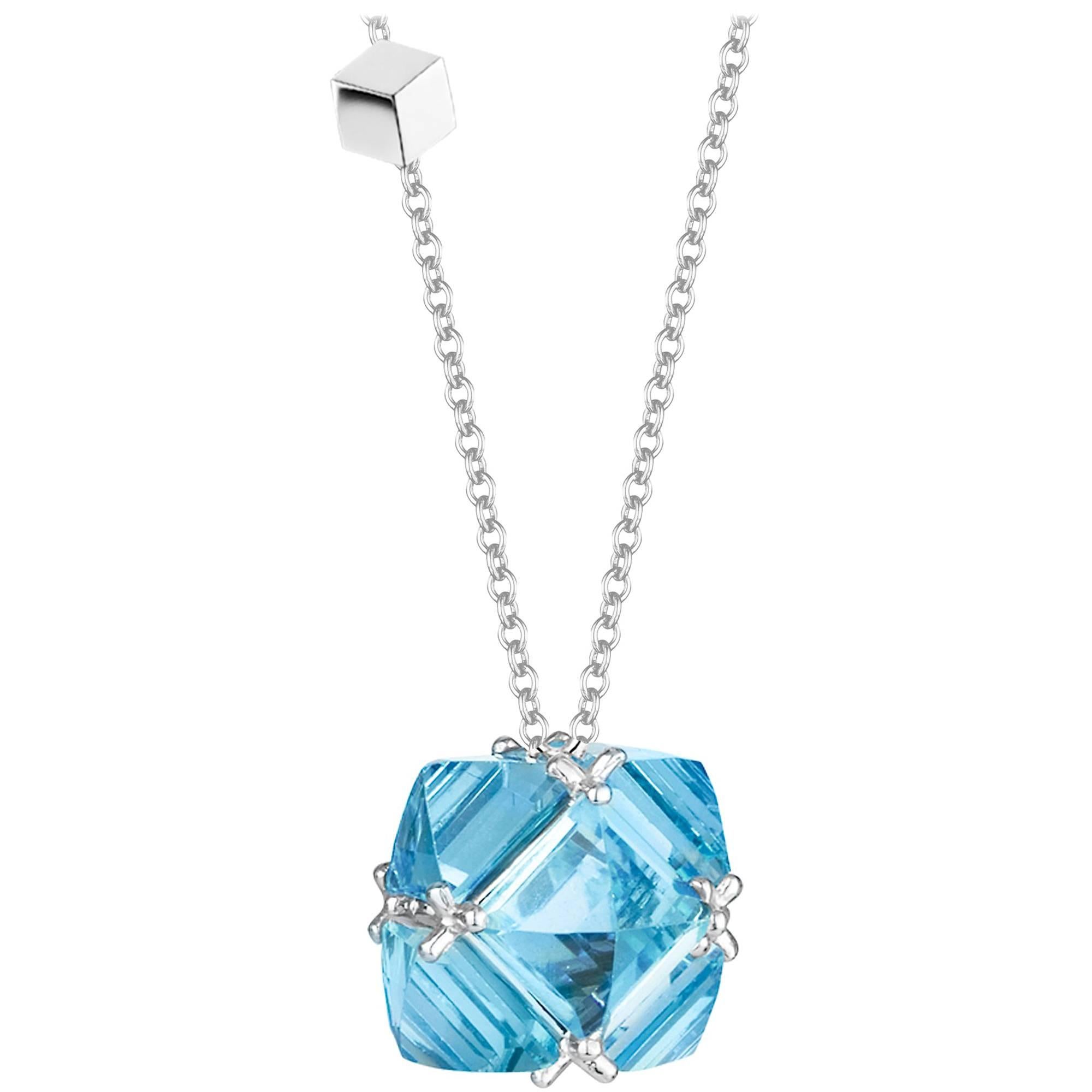 Paolo Costagli 18 Karat White Gold Blue Topaz Very PC Pendant Necklace, Grande For Sale