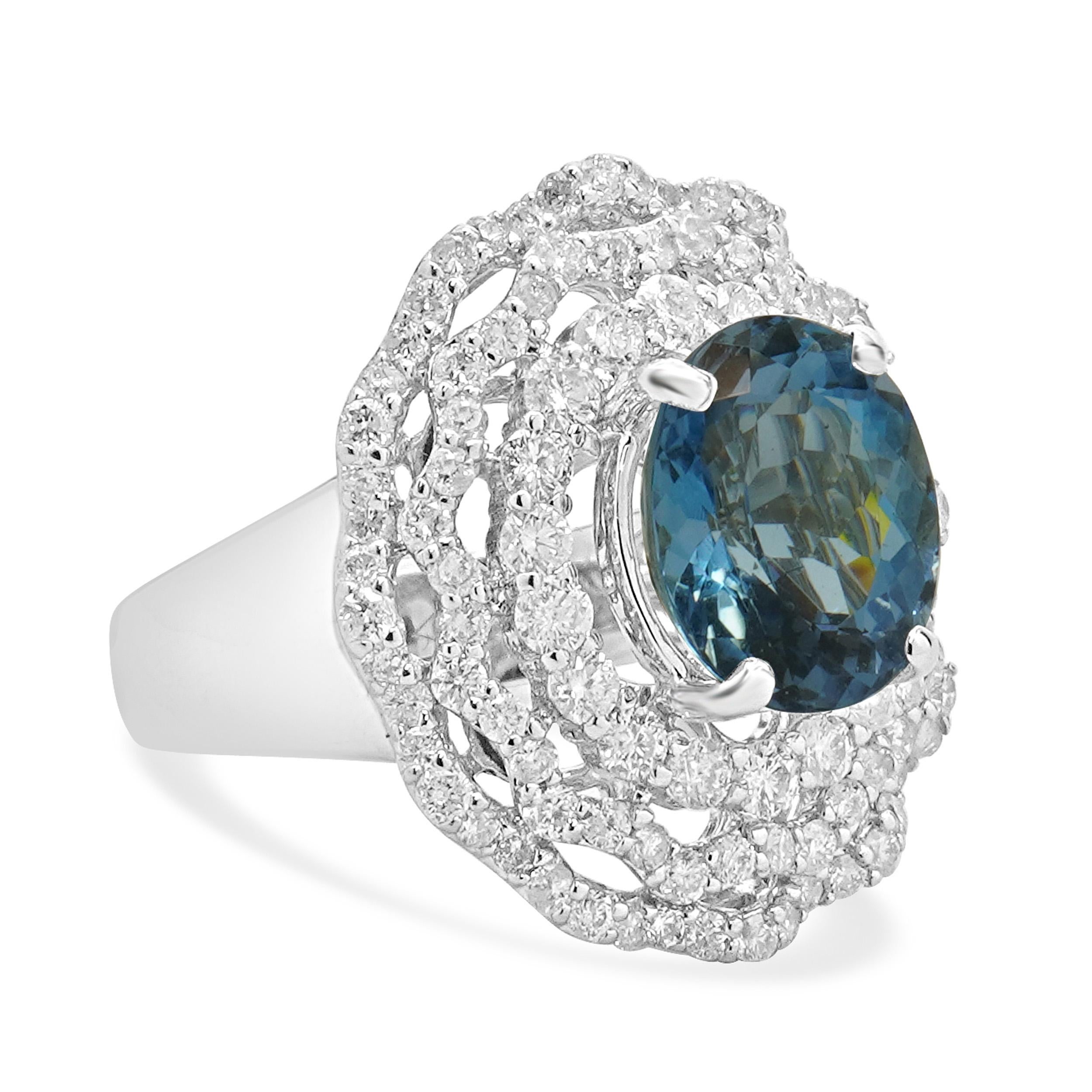Anello Ballerina in oro bianco 18 carati con topazio blu e diamanti In condizioni ottime in vendita a Scottsdale, AZ