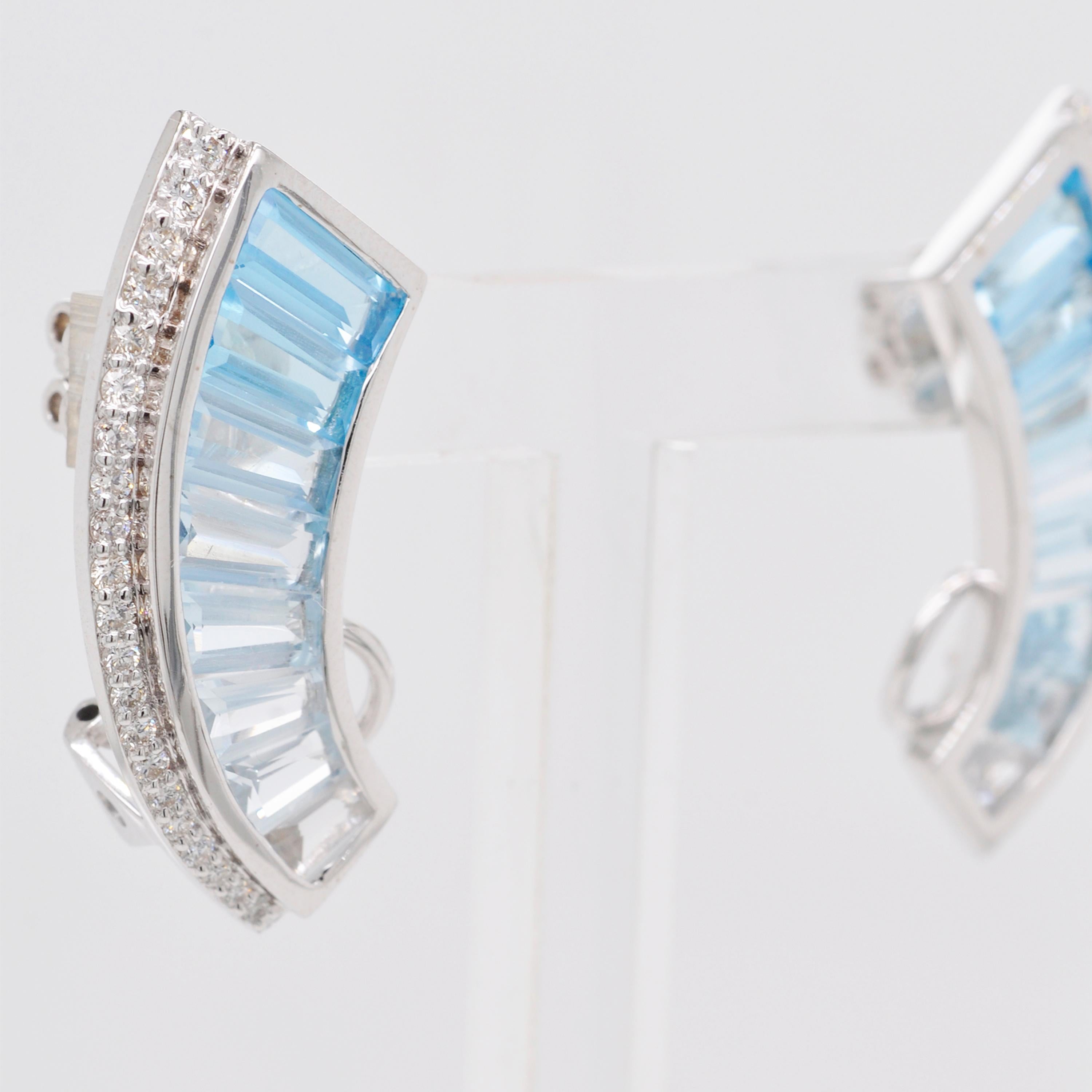 18 Karat White Gold Blue Topaz Diamond Ear-Climbers Stud Earrings In New Condition For Sale In Jaipur, Rajasthan