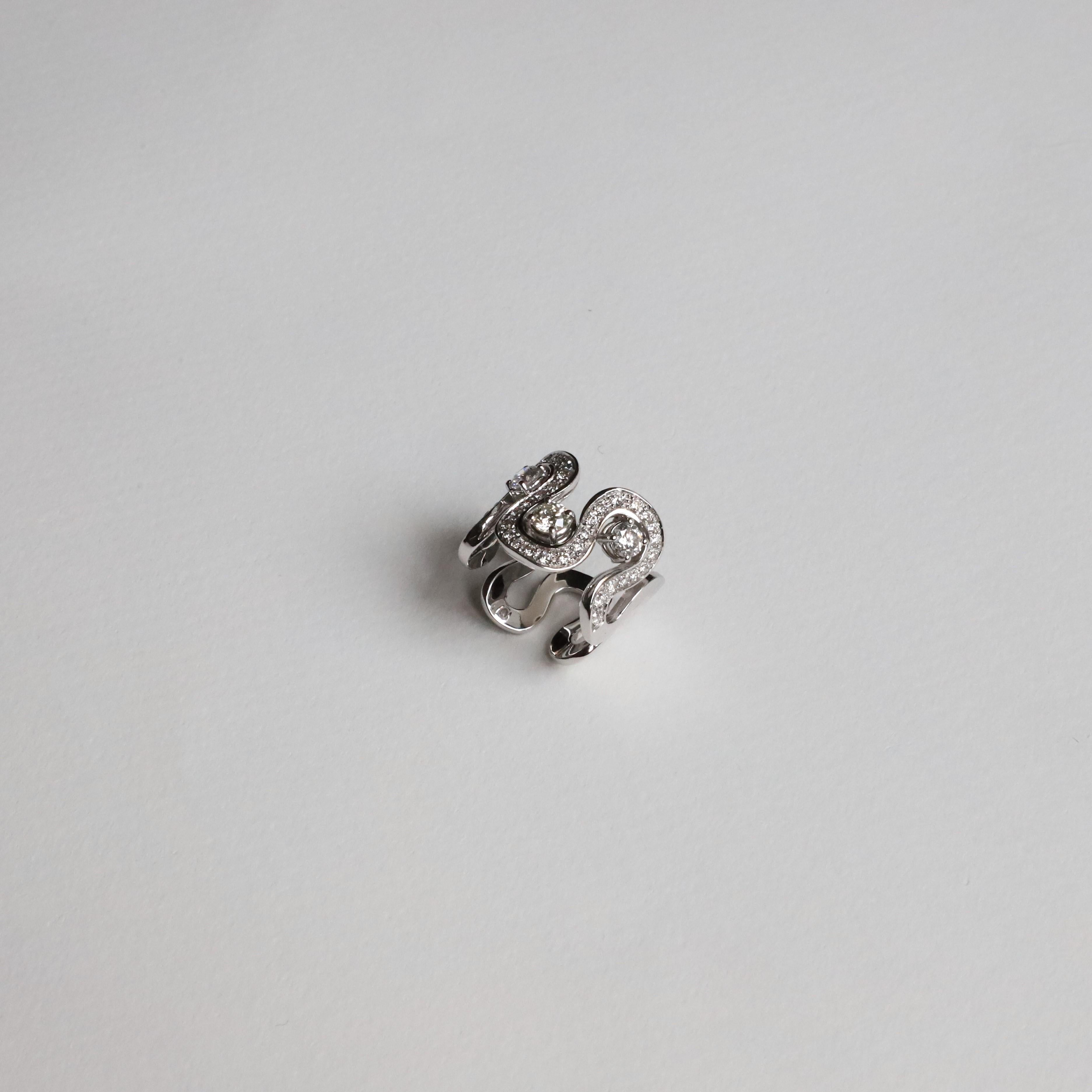 1,54 Karat G Farbe VVs1 Weiße Diamanten 18 Karat Weißgold Design Ring im Angebot 8