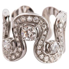 1.54 Karats G Color VVs1 White Diamonds 18 Karat White Gold Design Ring