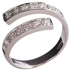18 Karat White Gold Brilliant Cut White Diamonds Engagement Design Ring