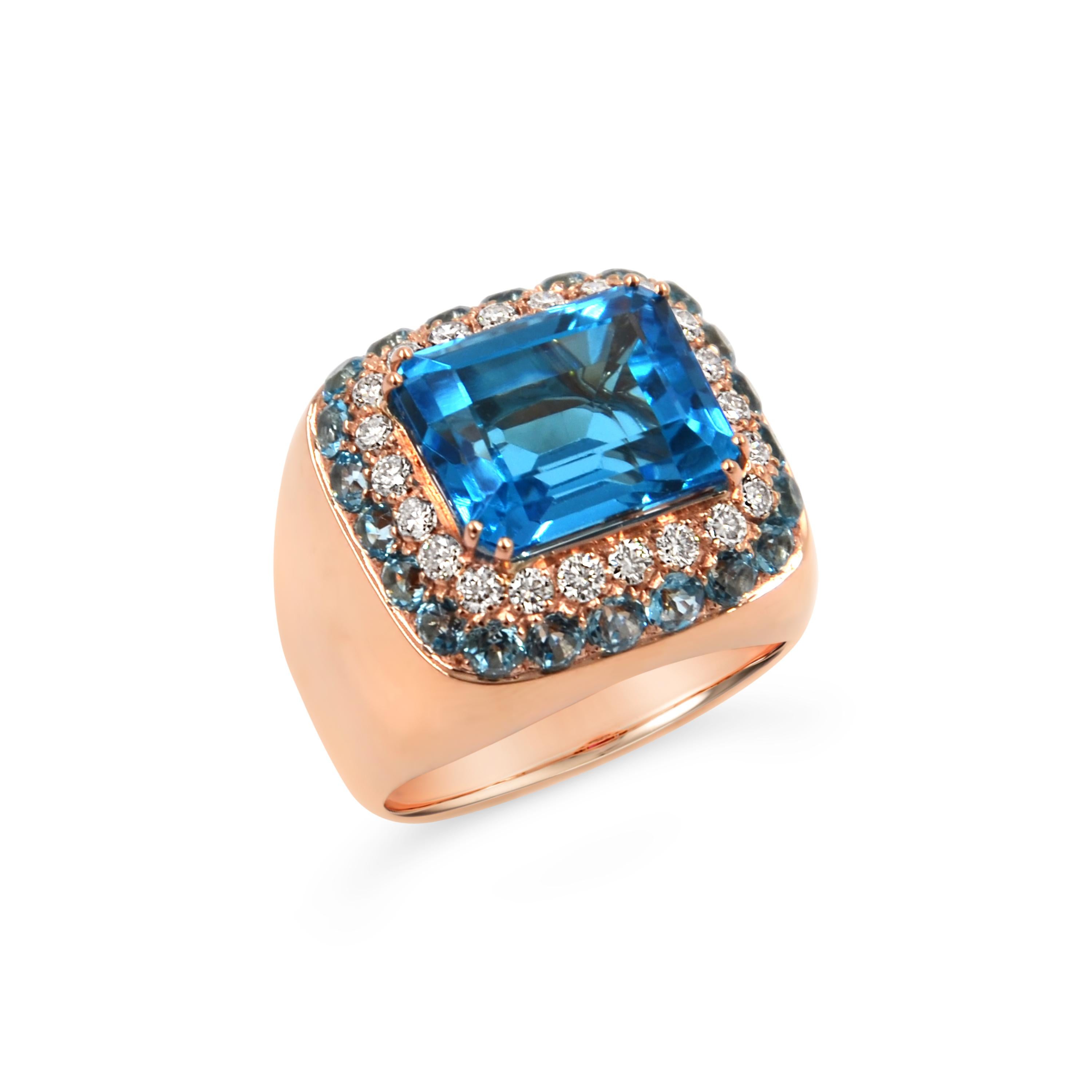 18 Karat White Gold Brown Diamonds and Blue Topaz Ring For Sale 1