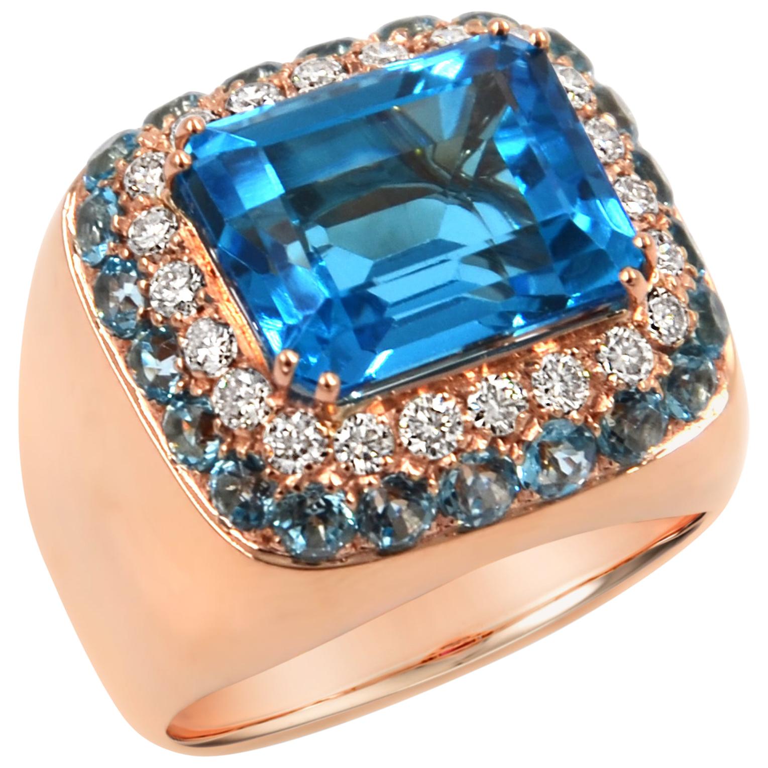 18 Karat White Gold Brown Diamonds and Blue Topaz Ring