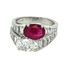 18 Karat White Gold Burma Ruby Diamond Toi et Moi Ring